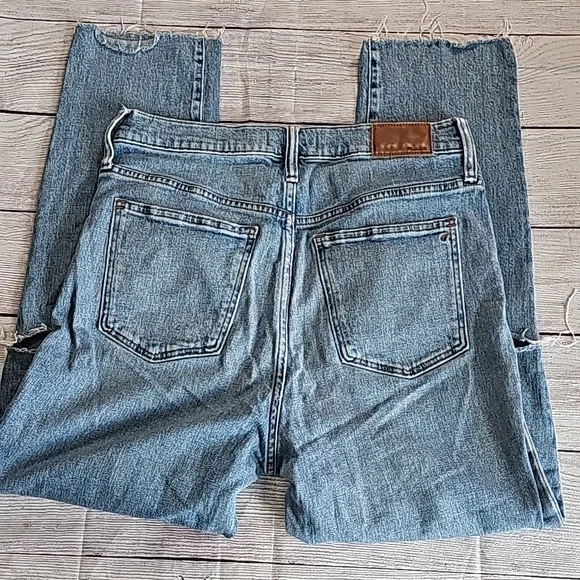 Madewell sz 27 slim boyfriend crop cut off jeans, distressed knees - Picture 10 of 13